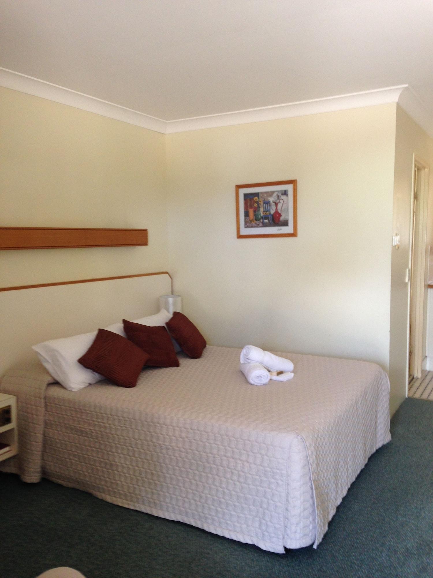 คันทรี โรส โมเทล วอร์วิก Motel วอริก ภายนอก รูปภาพ